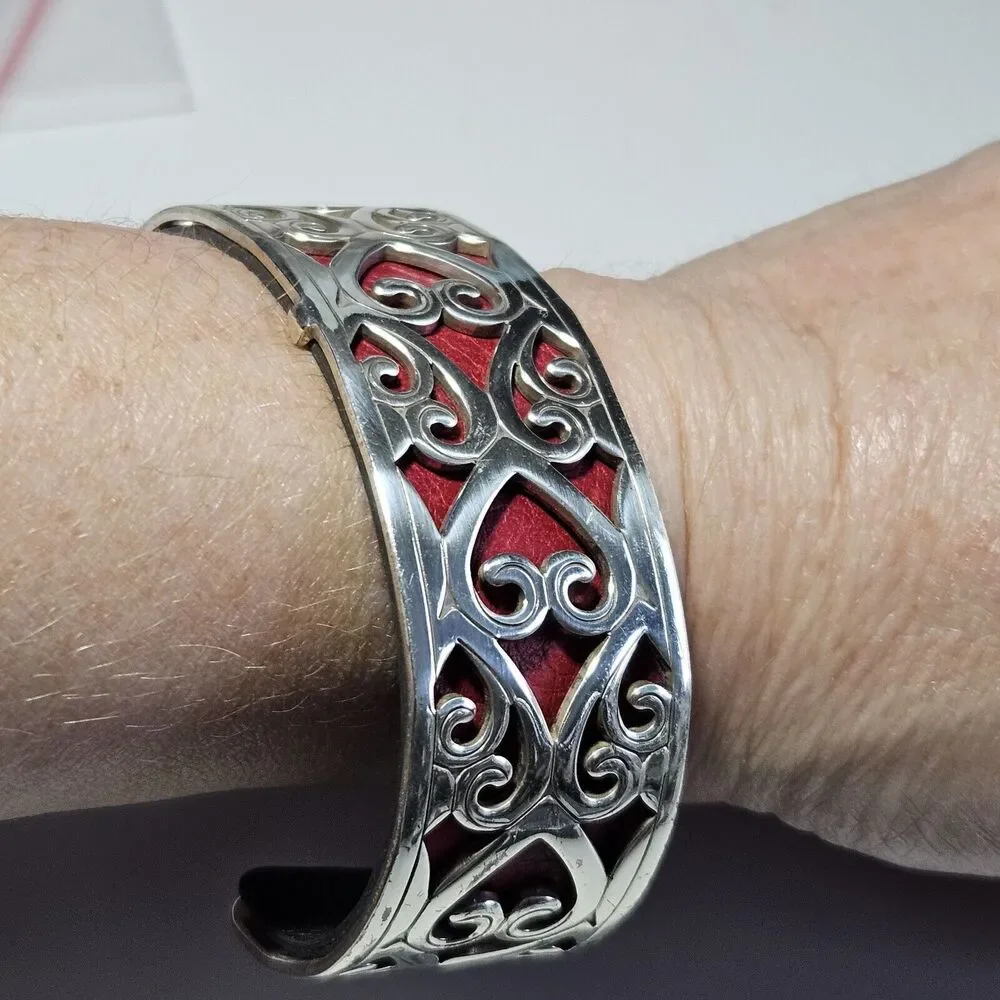 Brighton Christo Madrid Narrow Silver Plated Cuff Bracelet Pink Red Leather 7" - Picture 1 of 16